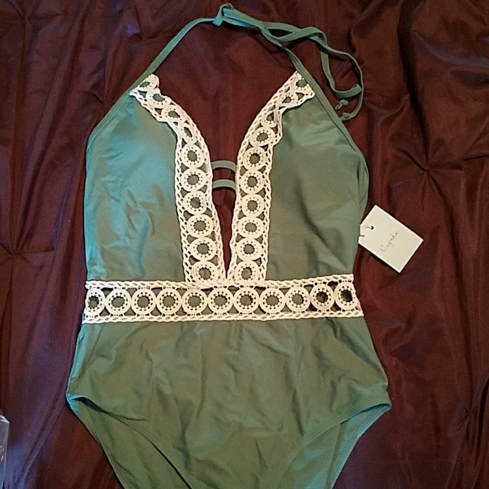Cupshe swim suite one piece